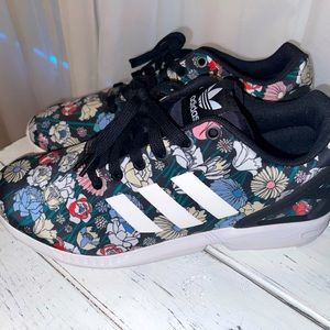 Adidas ZX Flux womens size 9.5. BB5052